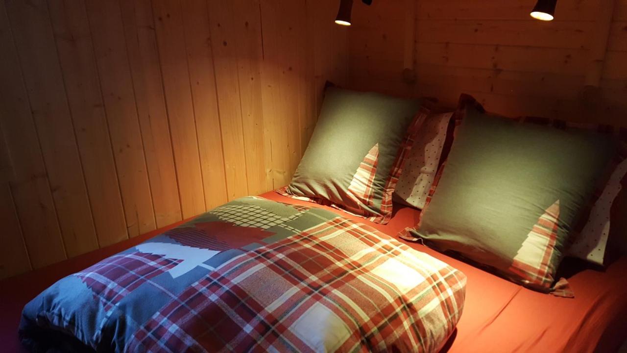 Ma Roulotte sous les Chênes la passionnée Raon-aux-Bois Exterior foto